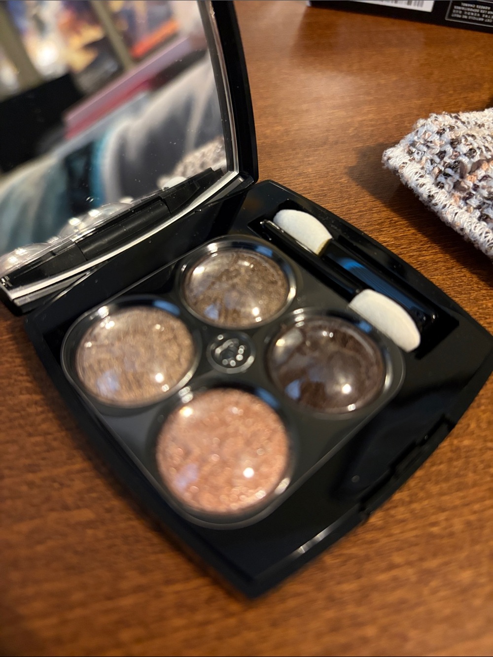 CHANEL Les 4 Ombres Tweed 04 - Picture 3 of 4